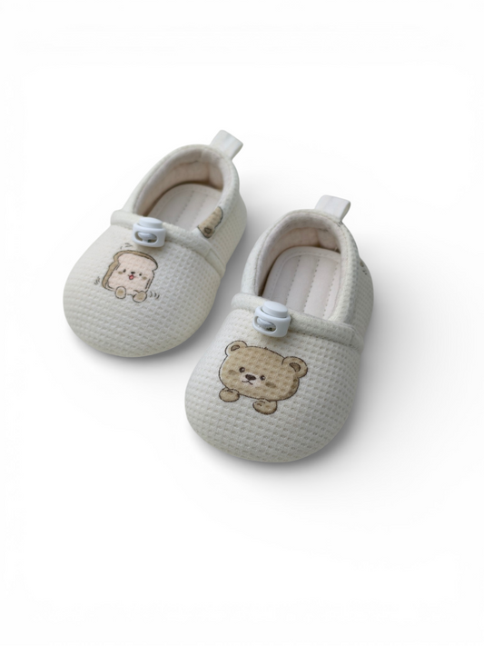 Bear & Toast Waffle Baby Shoes | Cream Knit